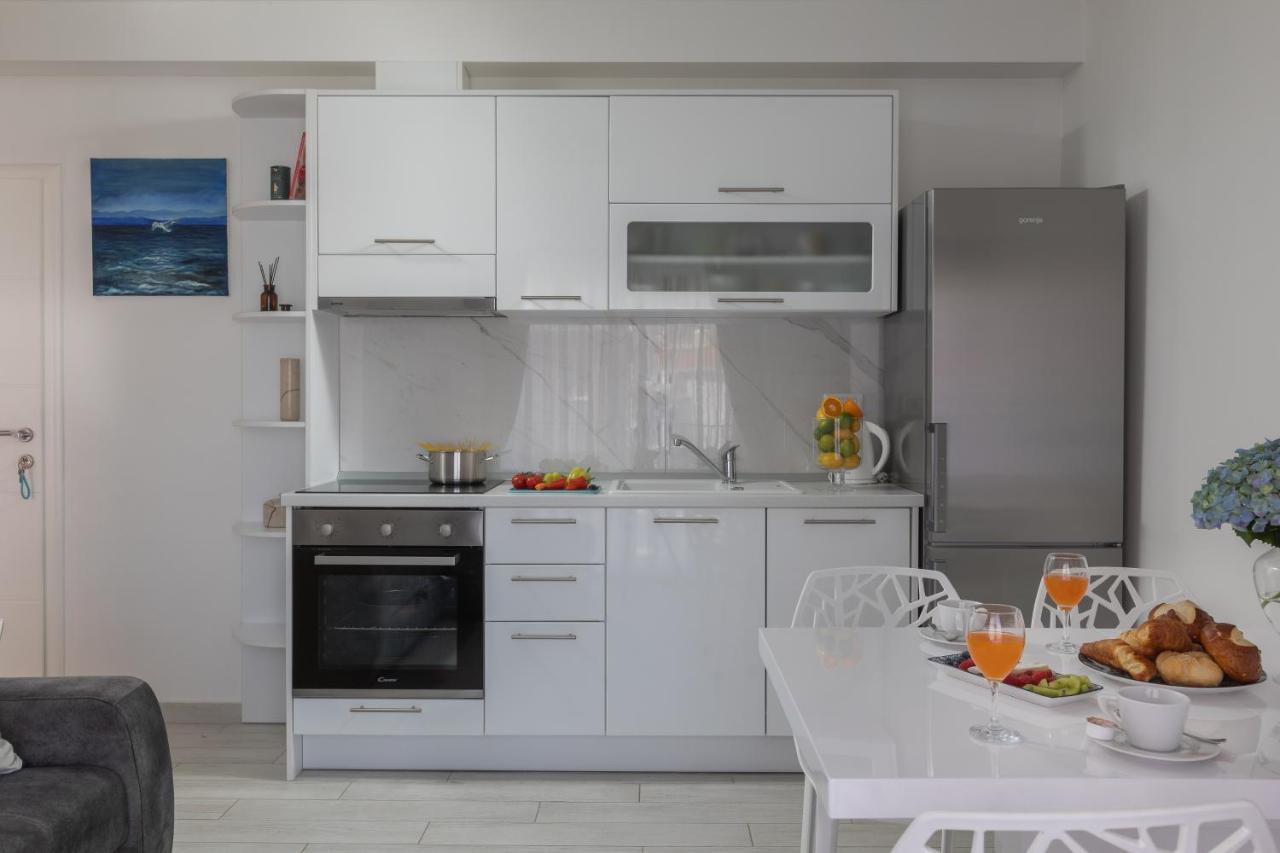 Hortenzija Apartment *