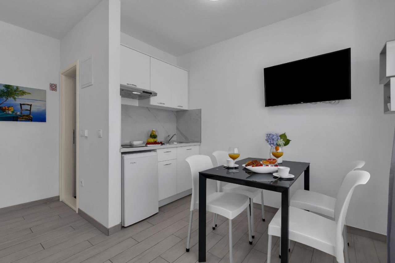 Hortenzija Apartment Makarska